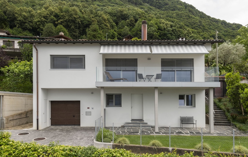 RISTRUTTURAZIONE CASA UNIFAMILIARE